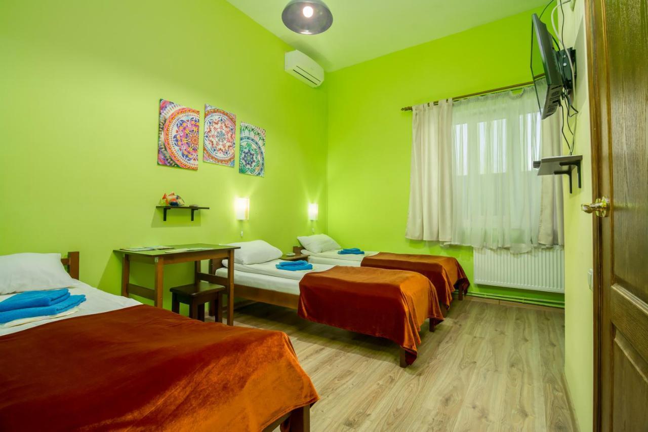 Mini-Hotel Ocean Kiev Bagian luar foto